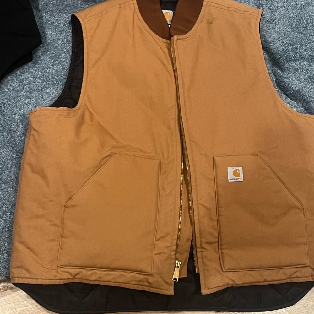 Carhartt Tan ribbed  collar duck insulated vest